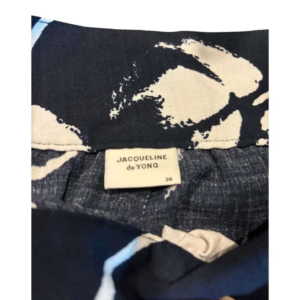 Jacqueline de Yong Navy Blue White Flower Midi Skirt Size 36/4